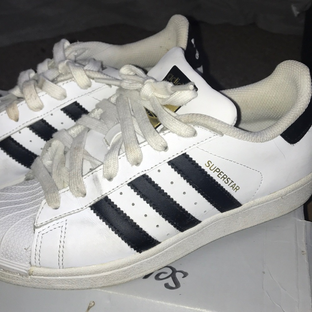 Adidas superstar
